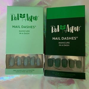 Red Aspen Nail Dashes